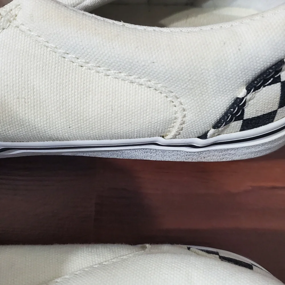 Vans Men’s Checkerboard Slip-Ons - Picture 4 of 7